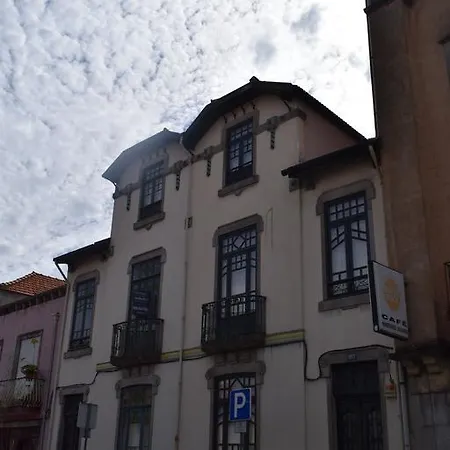 Casa Vanzeleres Apartment